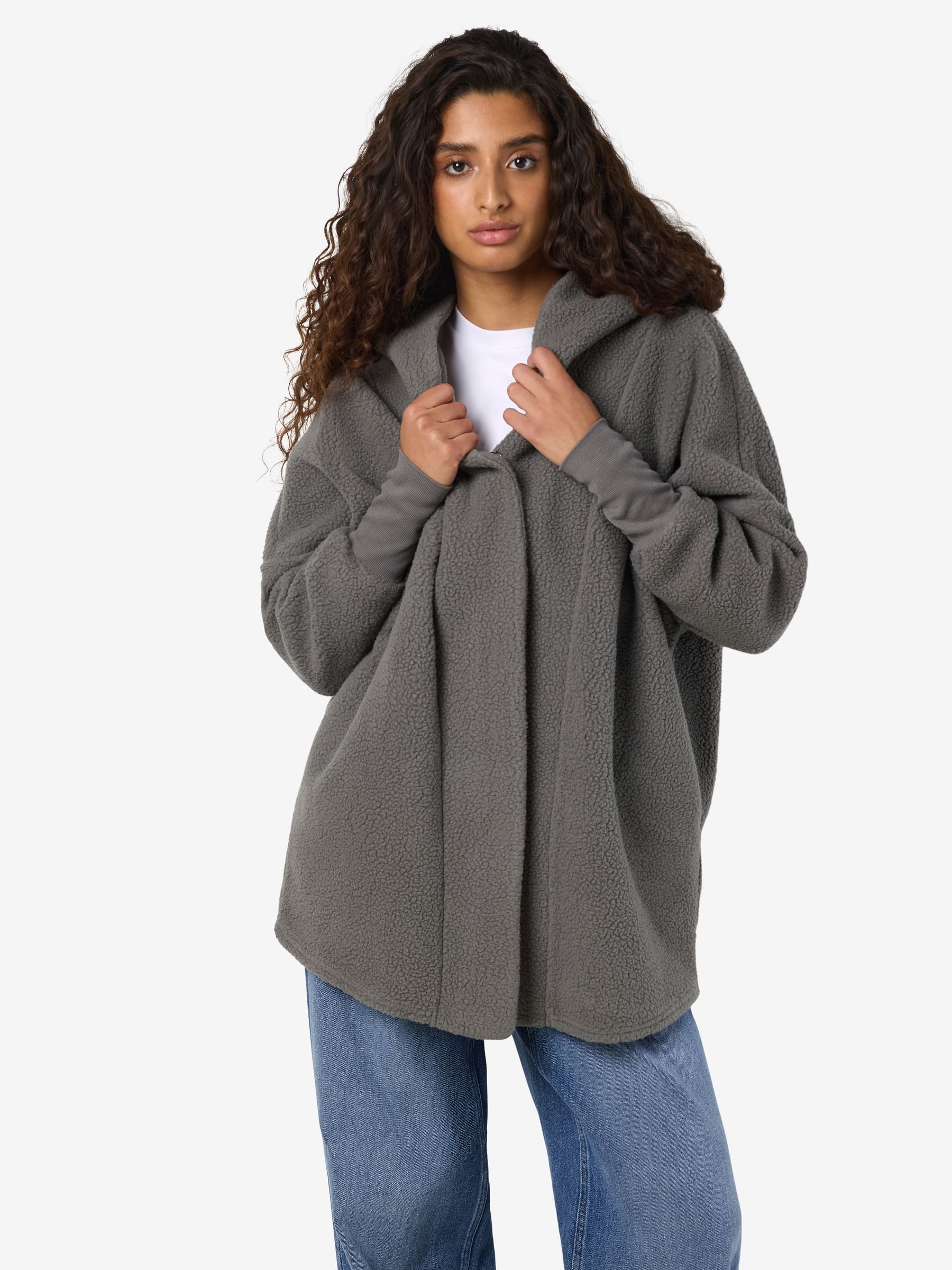 27028870_4884503_7.jpg Strickjacke Teddy Oversized mit Kapuze