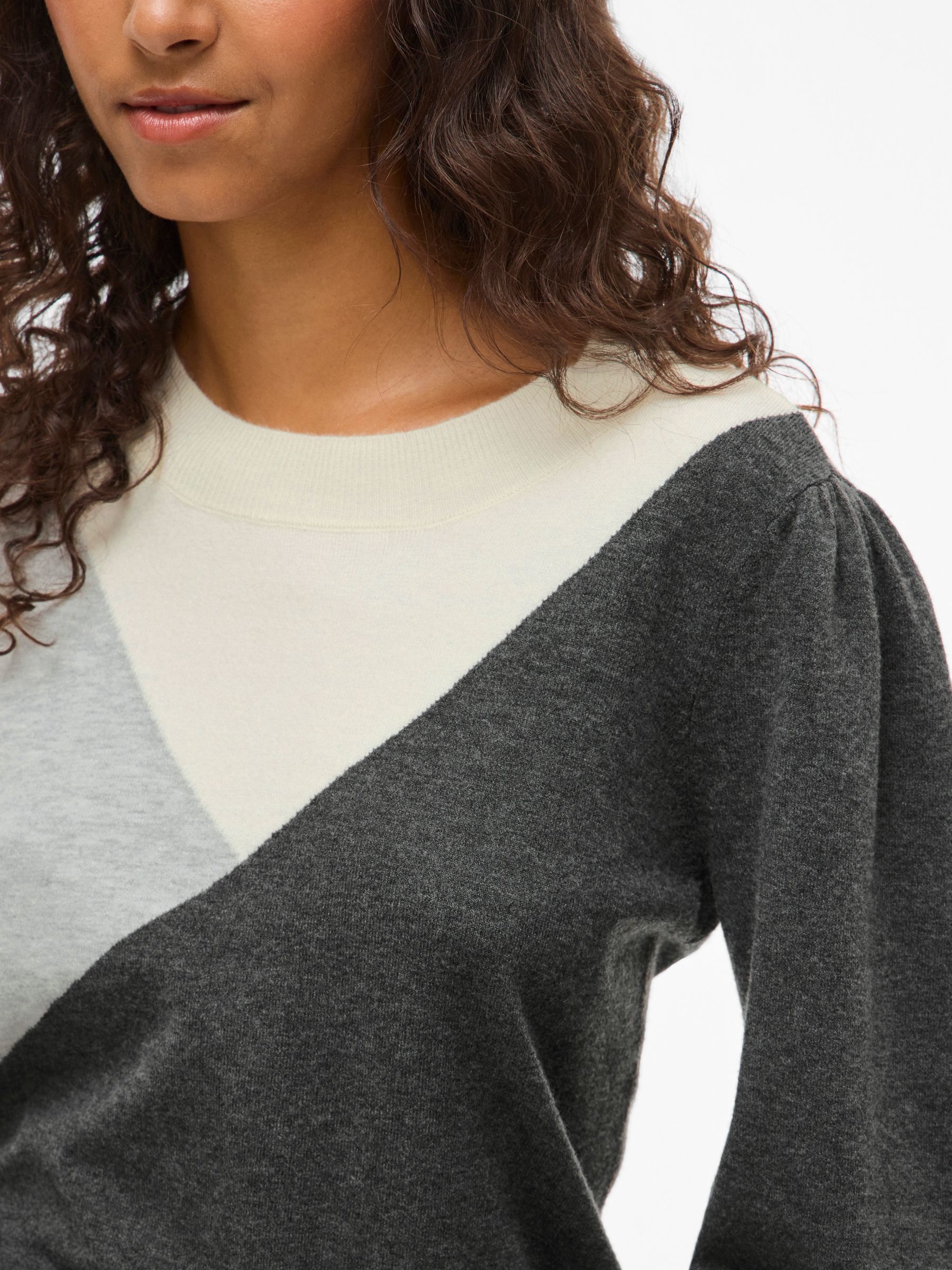 14106477_4883853_6.jpg Pullover mit geometrischem Muster und Puffärmeln