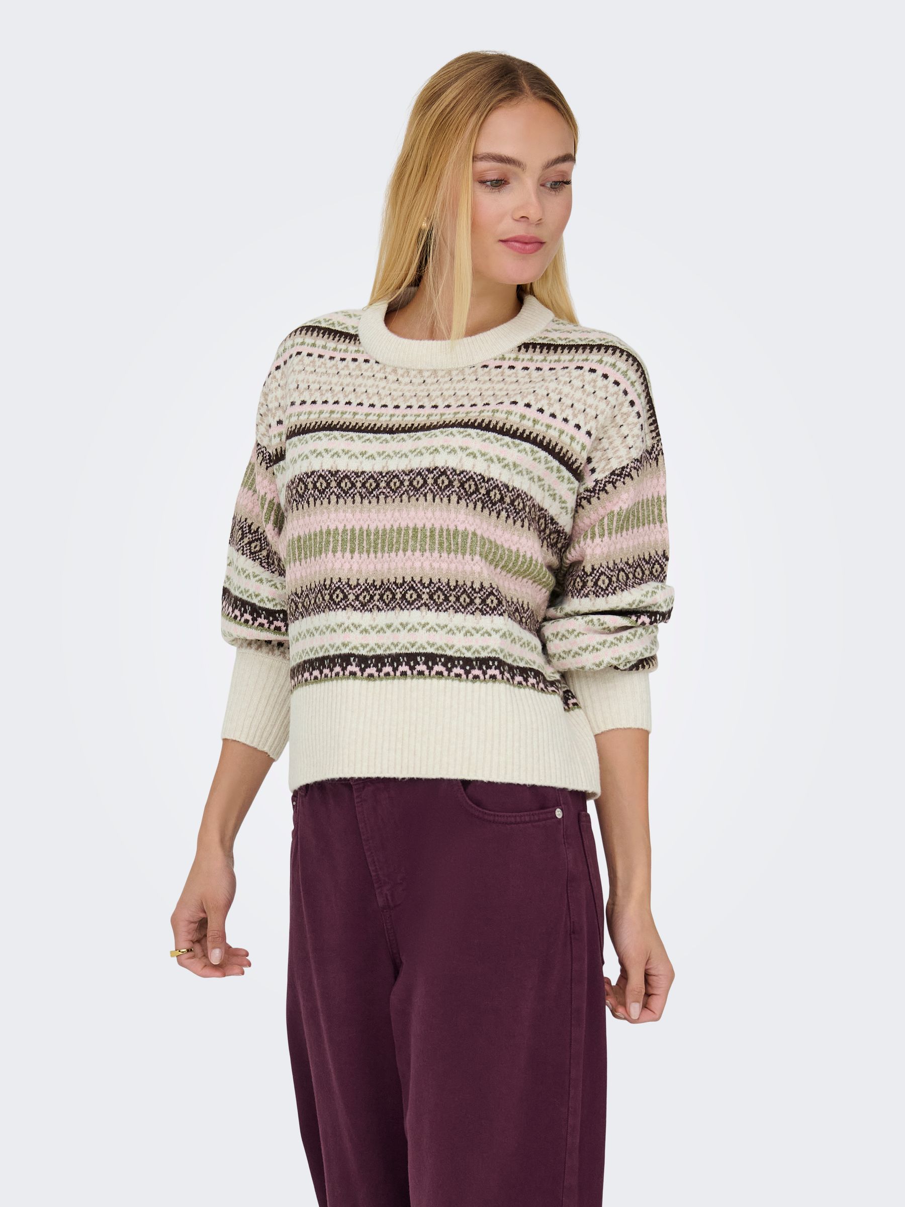 15285832_4143651_3.jpg Pullover mit geometrischem Muster und Strickdetails