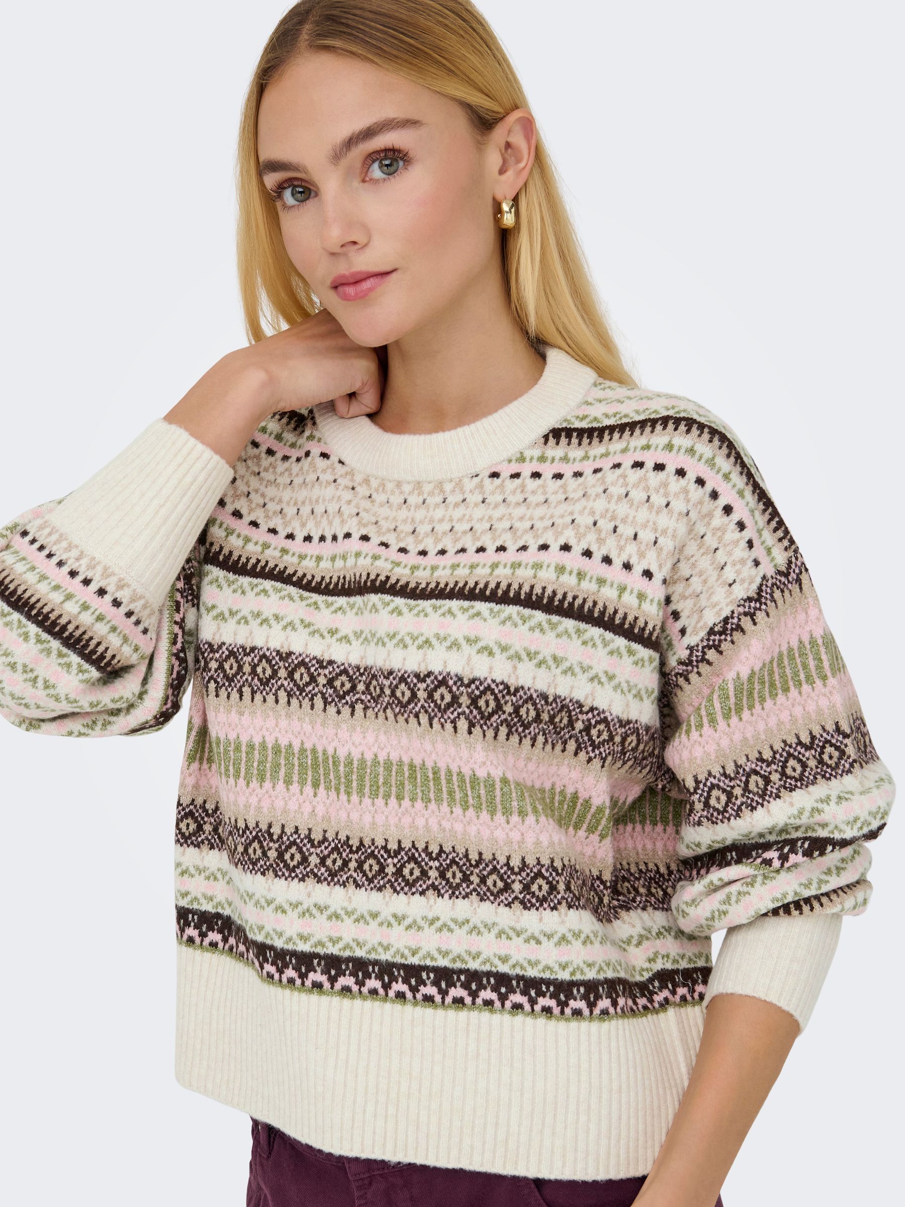 15285832_4143651_5.jpg Pullover mit geometrischem Muster und Strickdetails