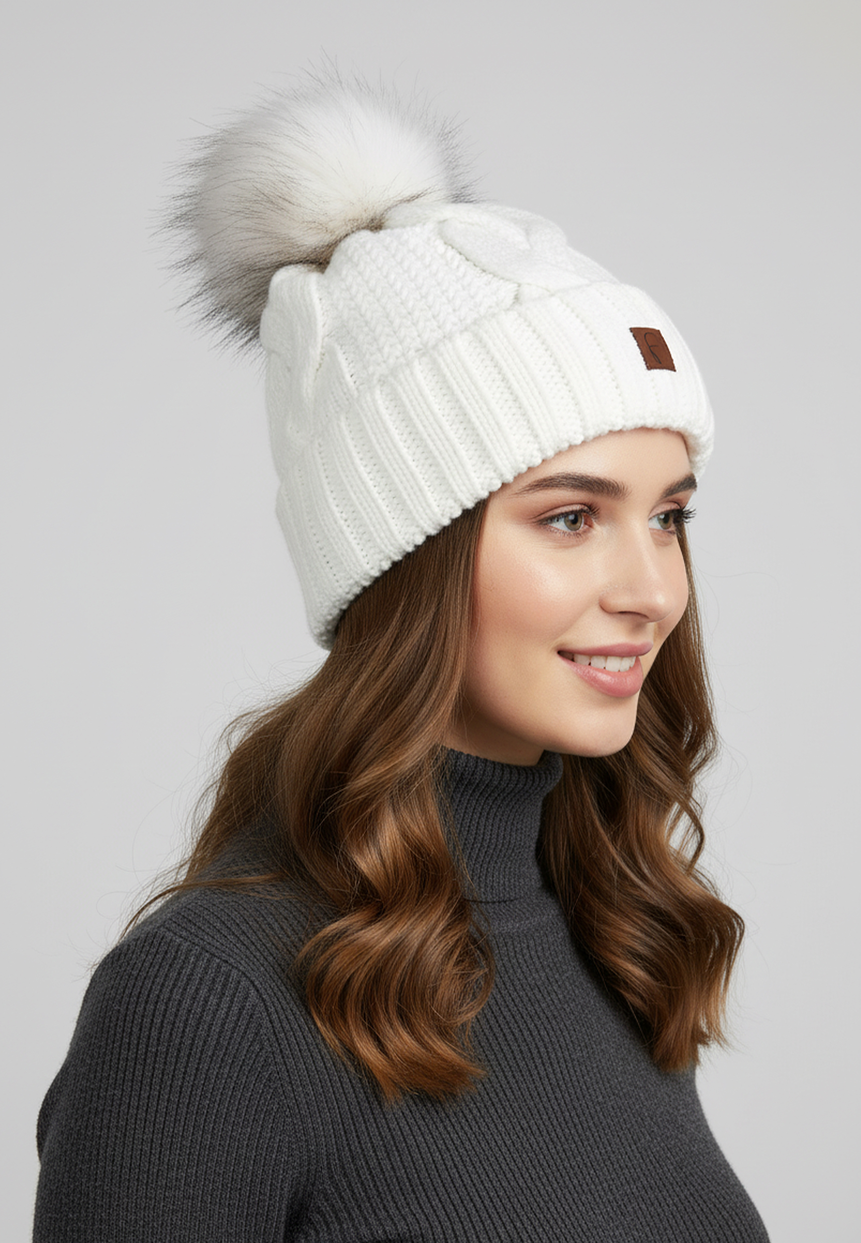 Weiche und warme Strickmütze für kalte Wintertage Weiche und warme Strickmütze für kalte Wintertage