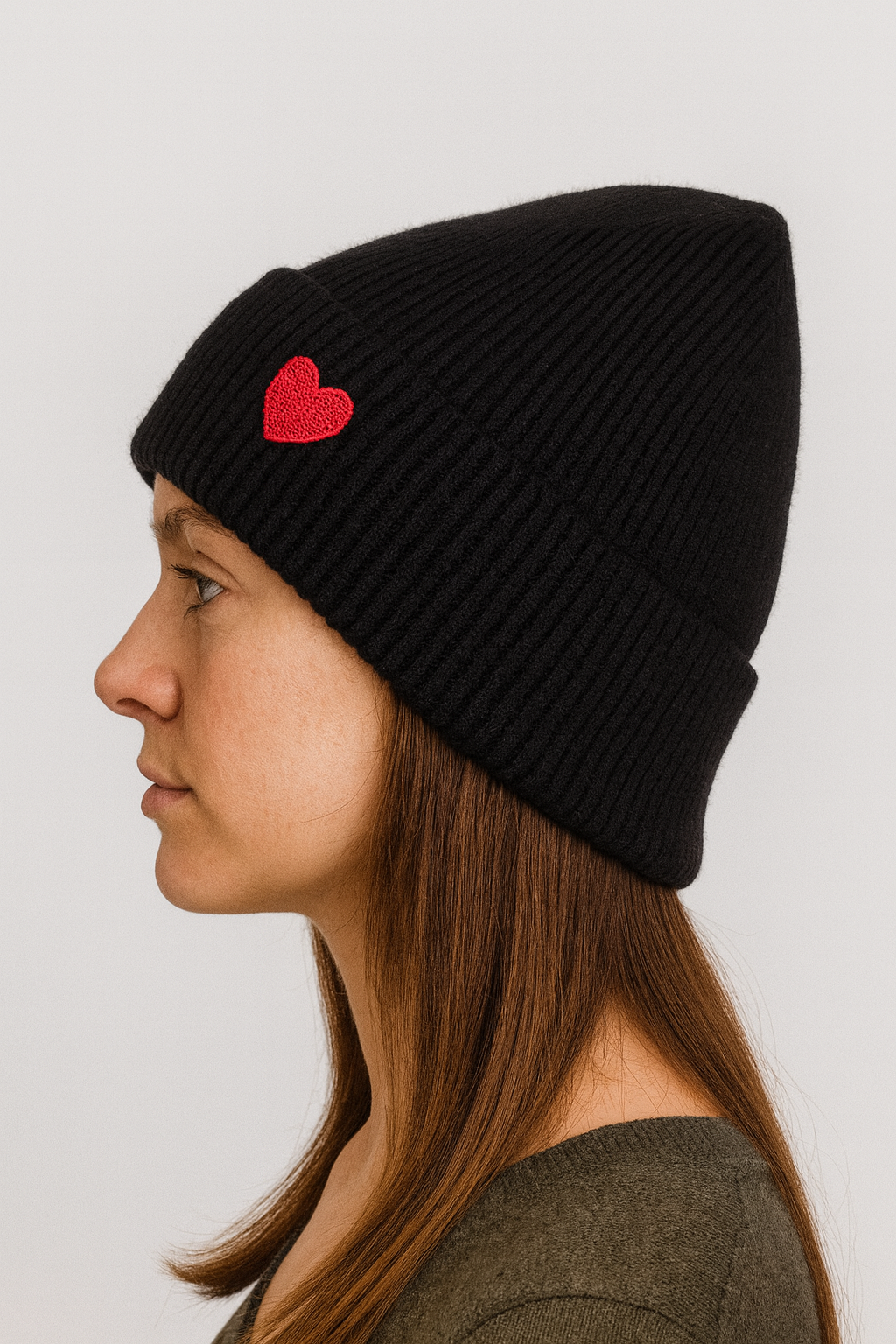 Faera Gemusterte Strickmütze mit Rippbündchen dezenter Stickerei – Schwarz, Bild 2