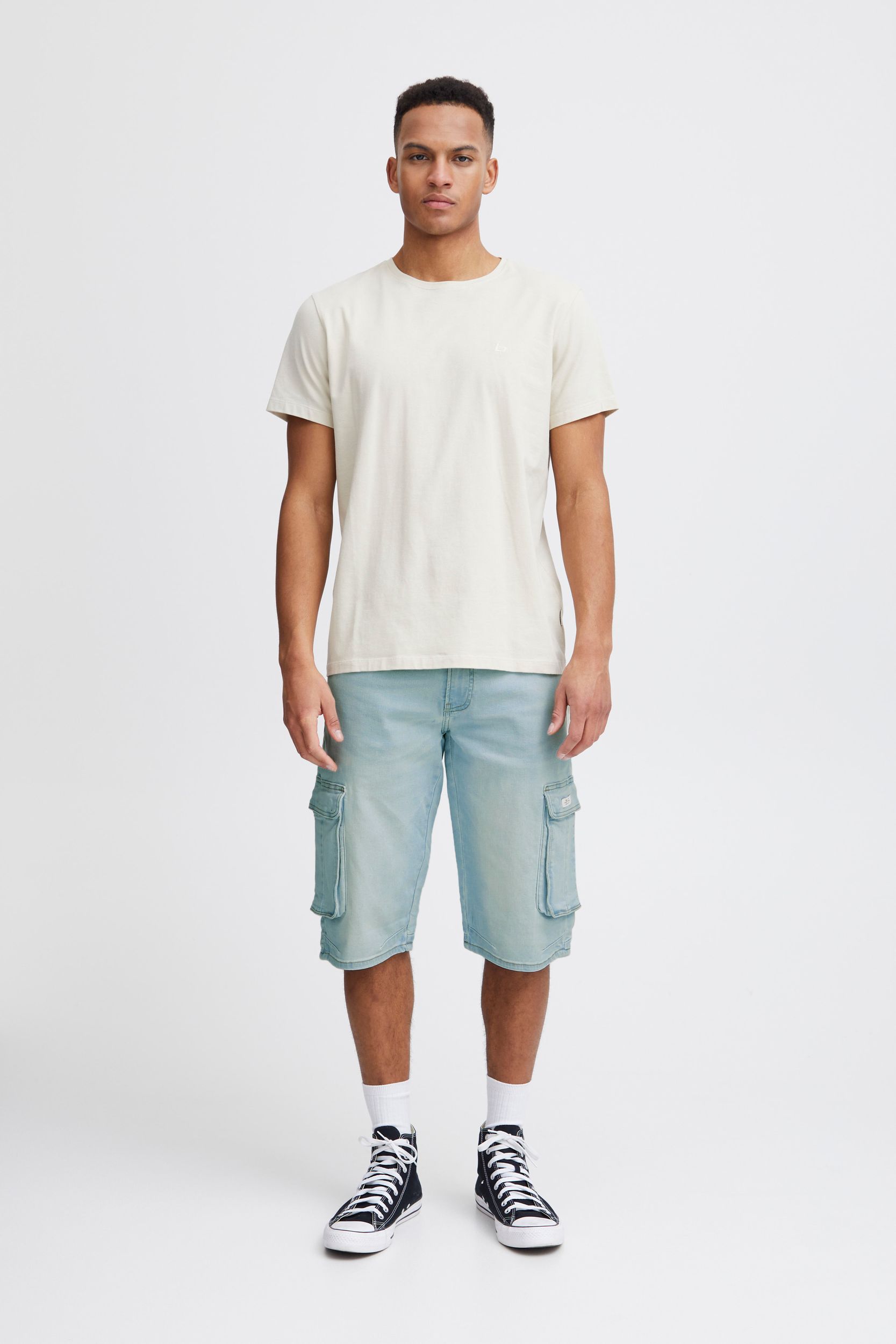 20713329-200290_200290_5.jpg Lässige Sommershorts Moderne Taschen Relaxed Design Denim