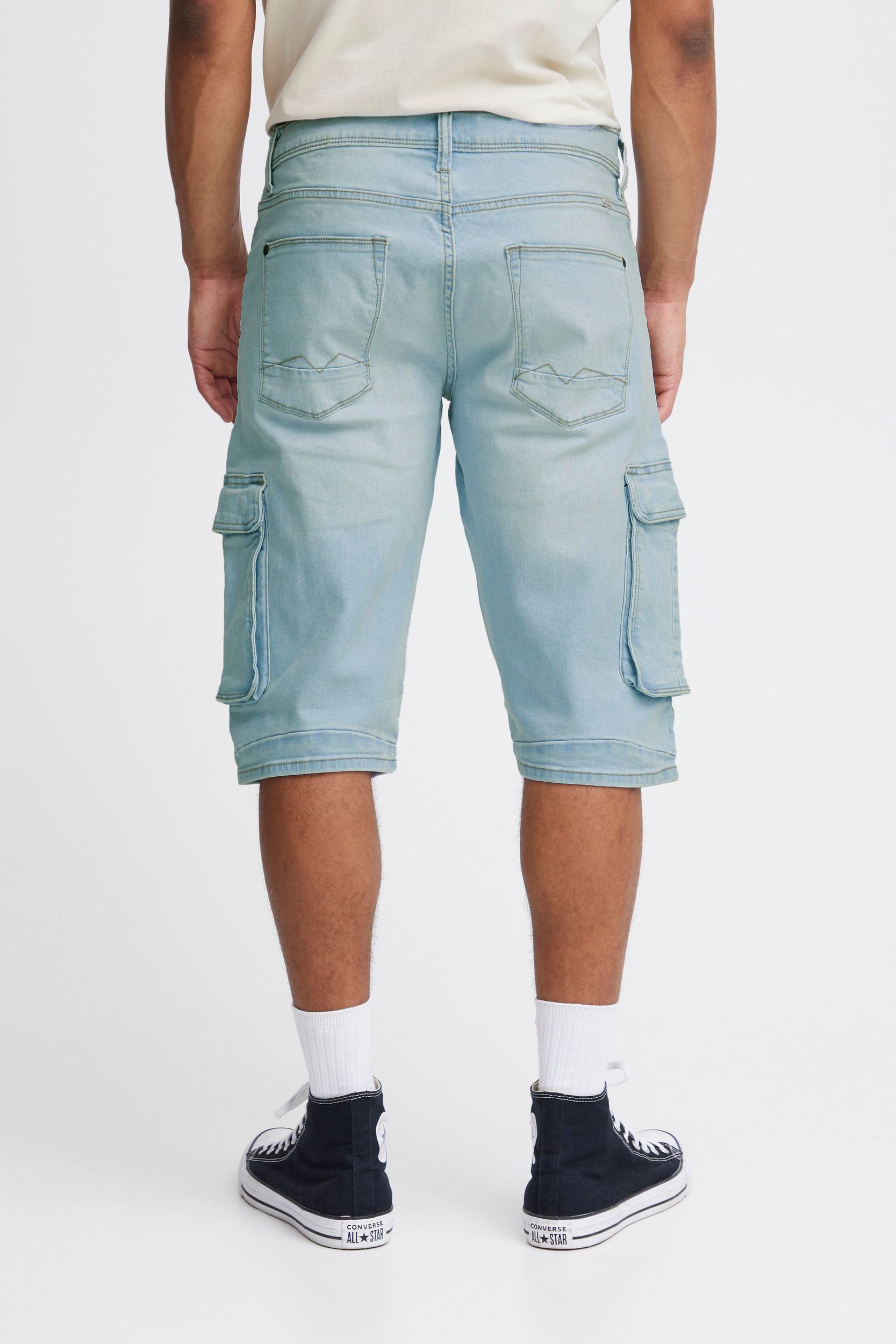 20713329-200290_200290_7.jpg Lässige Sommershorts Moderne Taschen Relaxed Design Denim