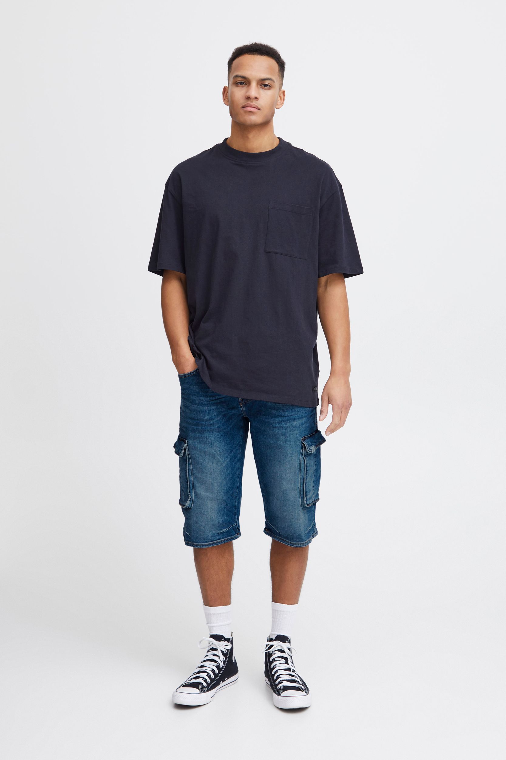 20713329-200291_200291_5.jpg Lässige Sommershorts Moderne Taschen Relaxed Design Denim
