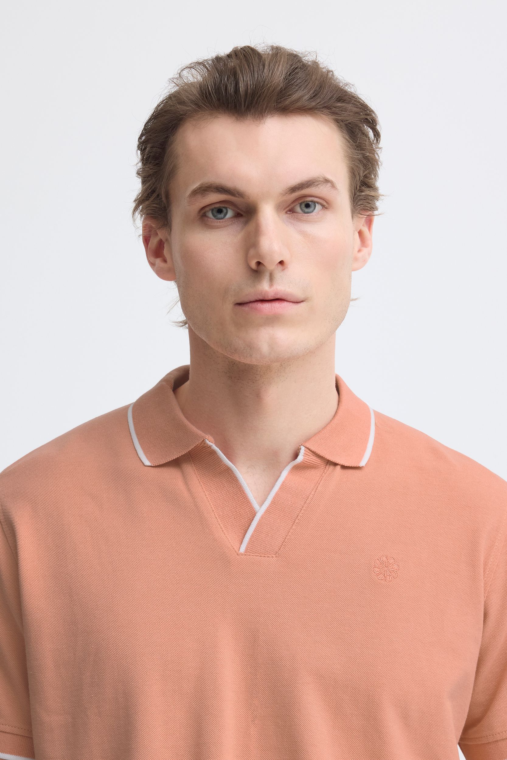 20720432-161529_161529_4.jpg Kurzarm Poloshirt Einfarbig V-Ausschnitt Polokragen
