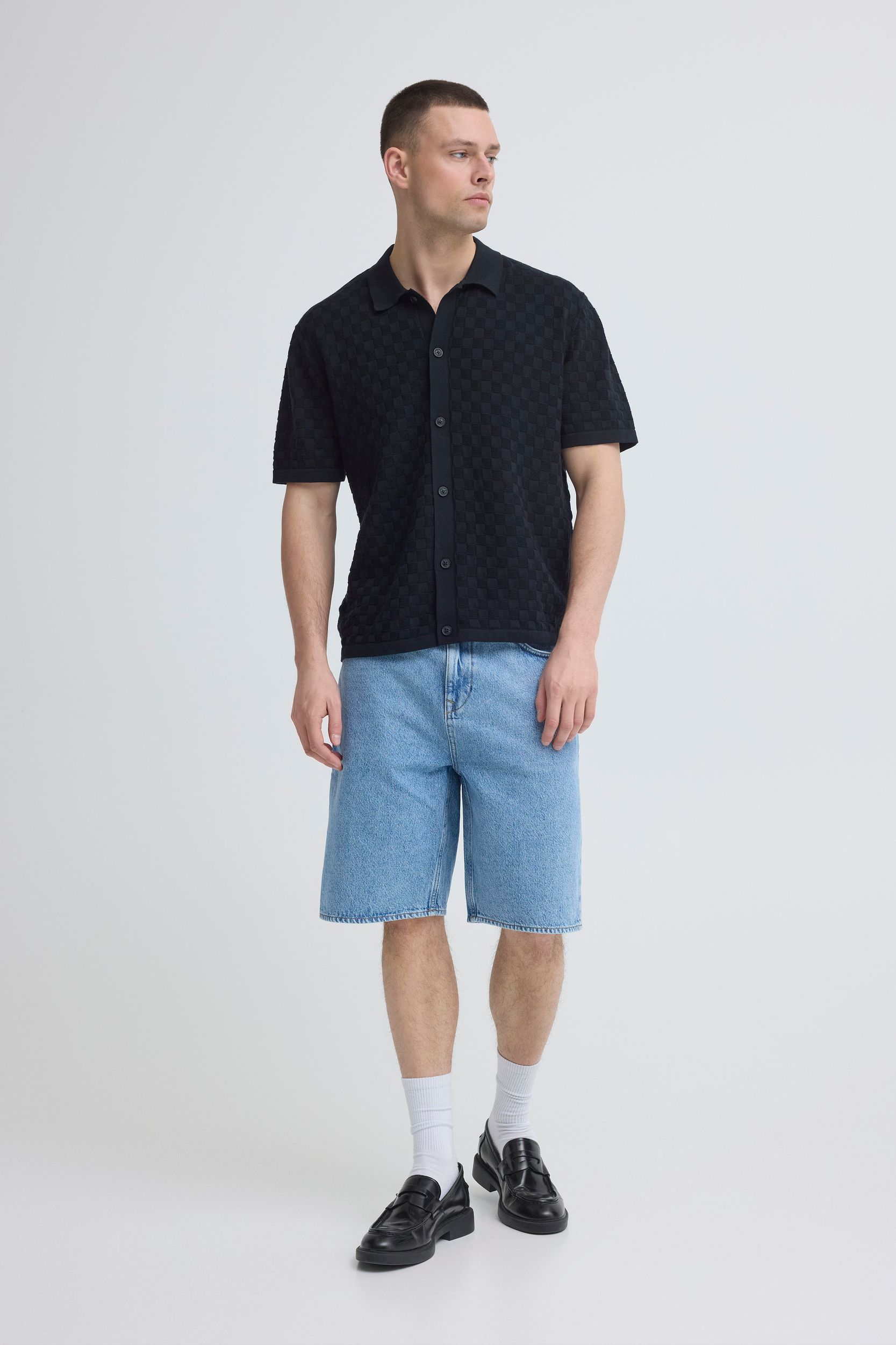 20720774-193911_193911_5.jpg Bequemes Kurzarmshirt Haifischkragen Knopfleiste Kariert
