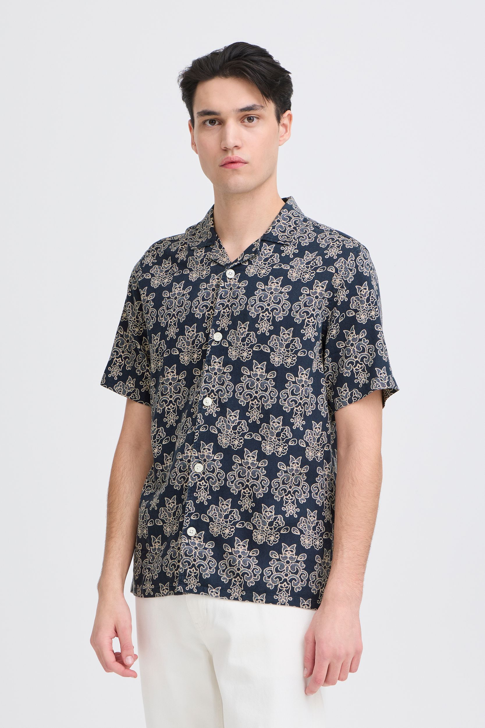 20506157_193923_500.jpg Bequemes Kurzarmshirt Knopfleiste Ornamentmuster Modisch