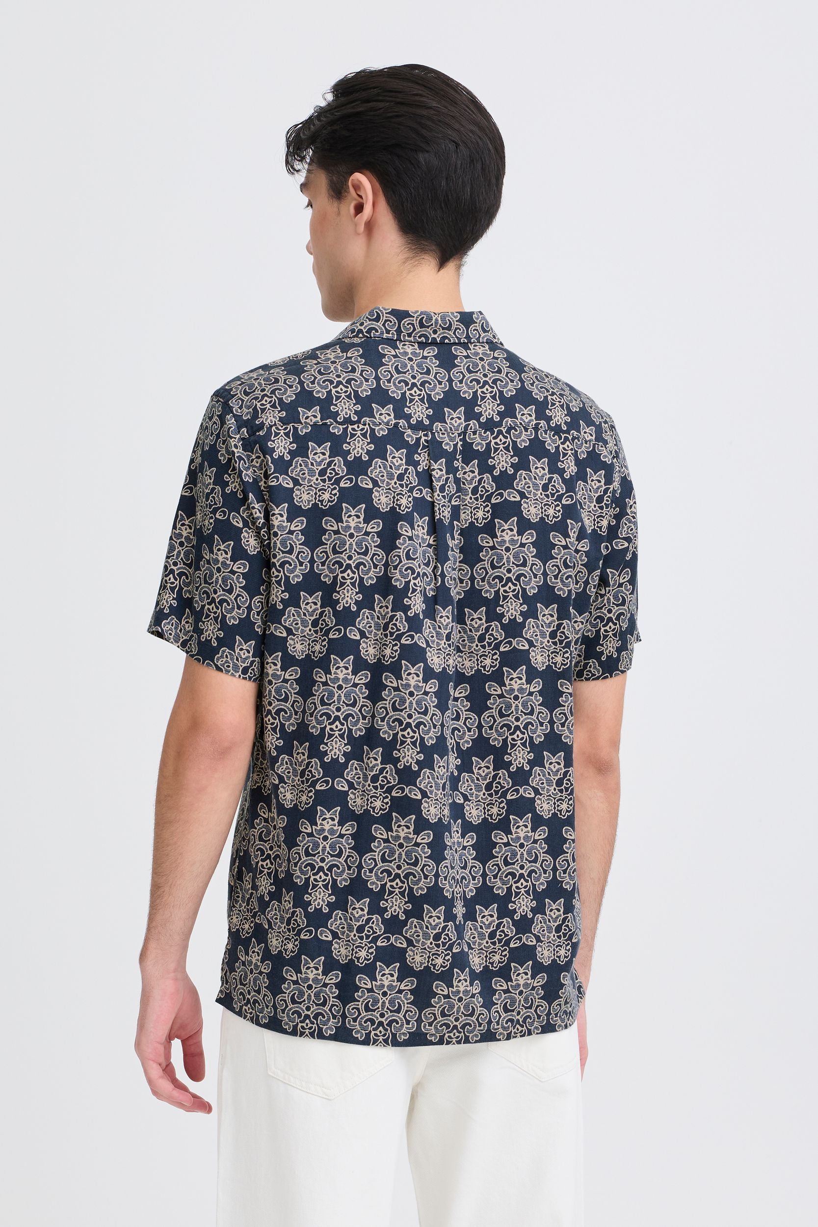 20506157_193923_550.jpg Bequemes Kurzarmshirt Knopfleiste Ornamentmuster Modisch