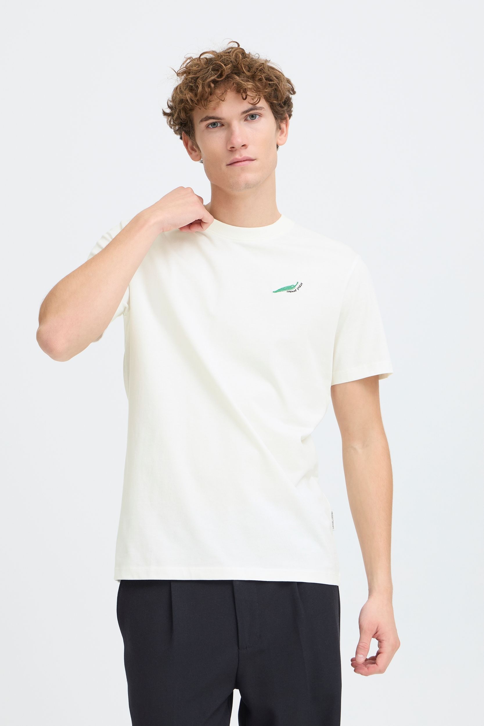 20506201_110602_500.jpg Kurzarm T-Shirt Stickerei Rundhalsausschnitt Allrounder