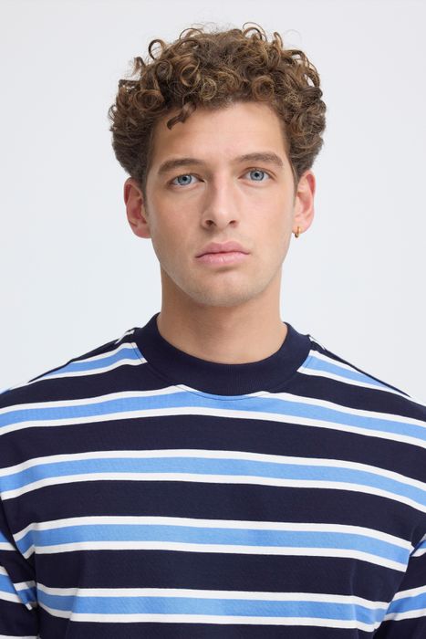 Casual Friday CASUAL FRIDAY Gestreiftes Kurzarmshirt Rundhalsausschnitt Basic – Blau, Bild 4