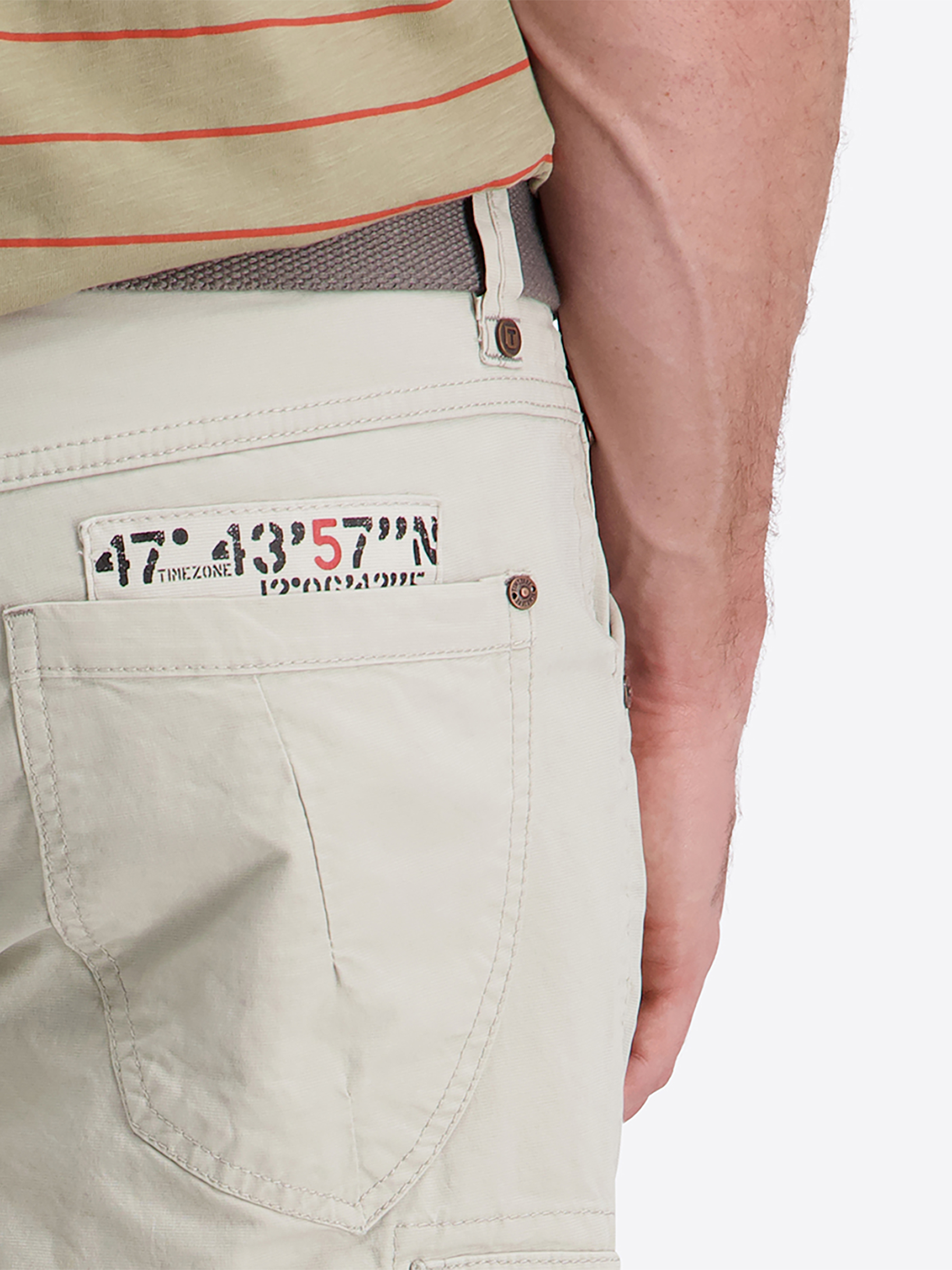 Stilvolle Cargoshorts Gürtel Einschubtaschen Modern Stilvolle Cargoshorts Gürtel Einschubtaschen Modern