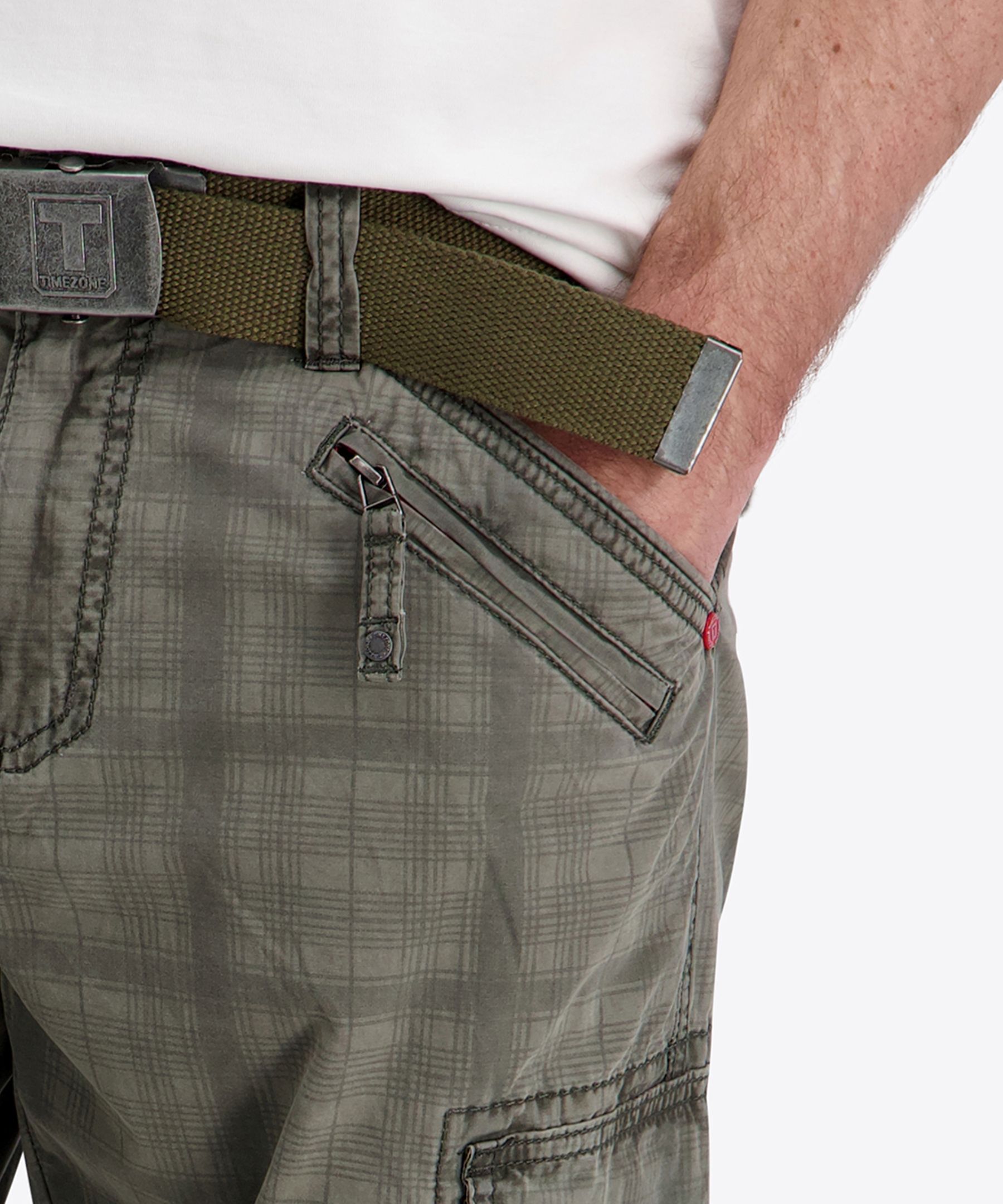 Loose Fit Shorts Gürtel Cargo Style Wadenlang Kariert Loose Fit Shorts Gürtel Cargo Style Wadenlang Kariert