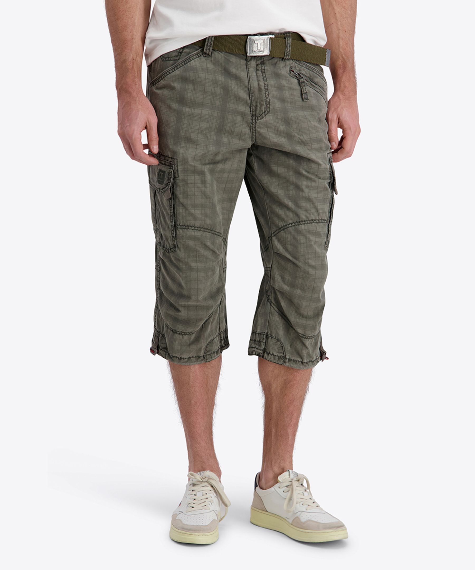 Loose Fit Shorts Gürtel Cargo Style Wadenlang Kariert Loose Fit Shorts Gürtel Cargo Style Wadenlang Kariert