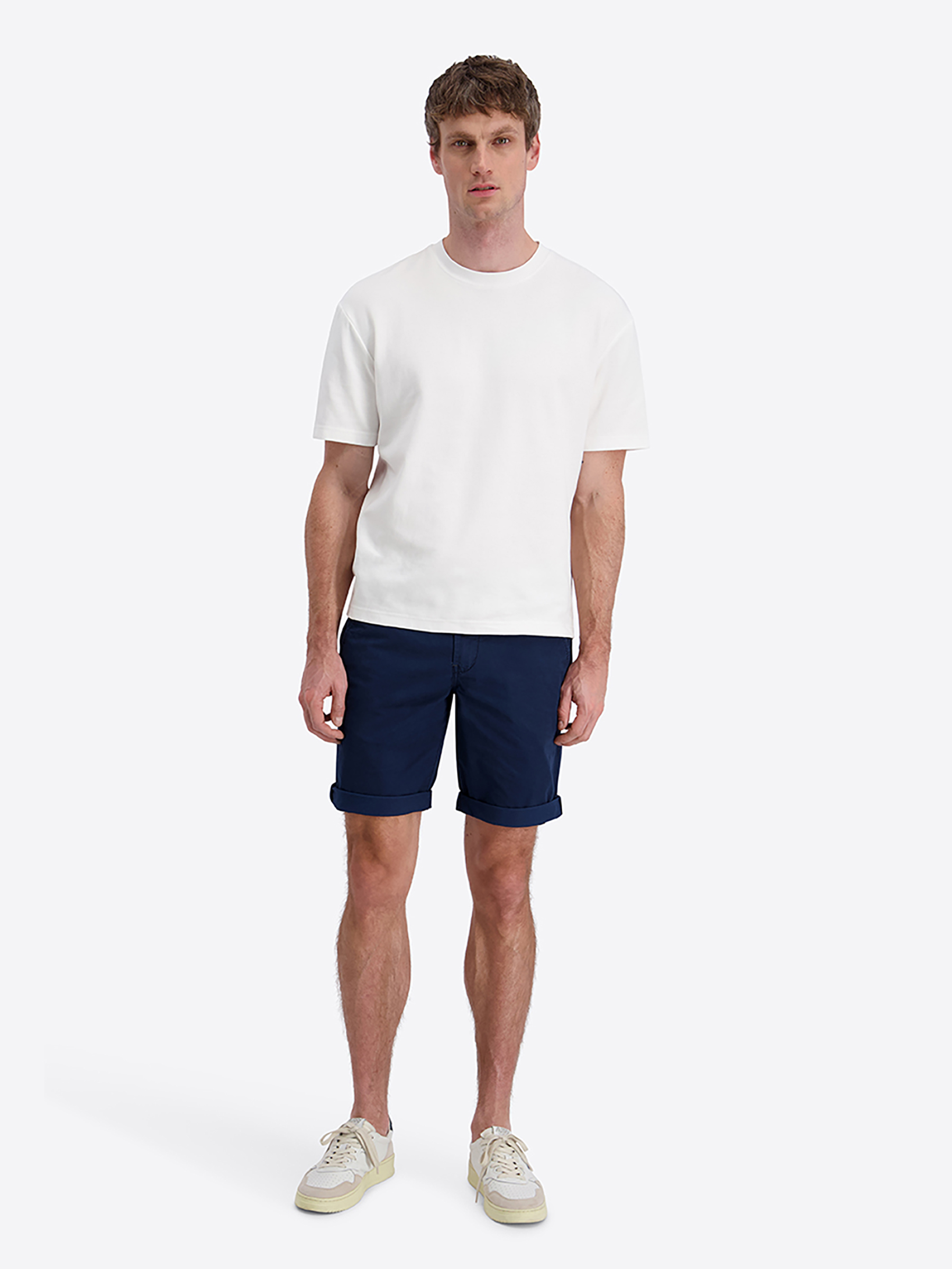 Shorts verdeckter Zip-Fly schmaler Schnitt Zierknöpfe Shorts verdeckter Zip-Fly schmaler Schnitt Zierknöpfe
