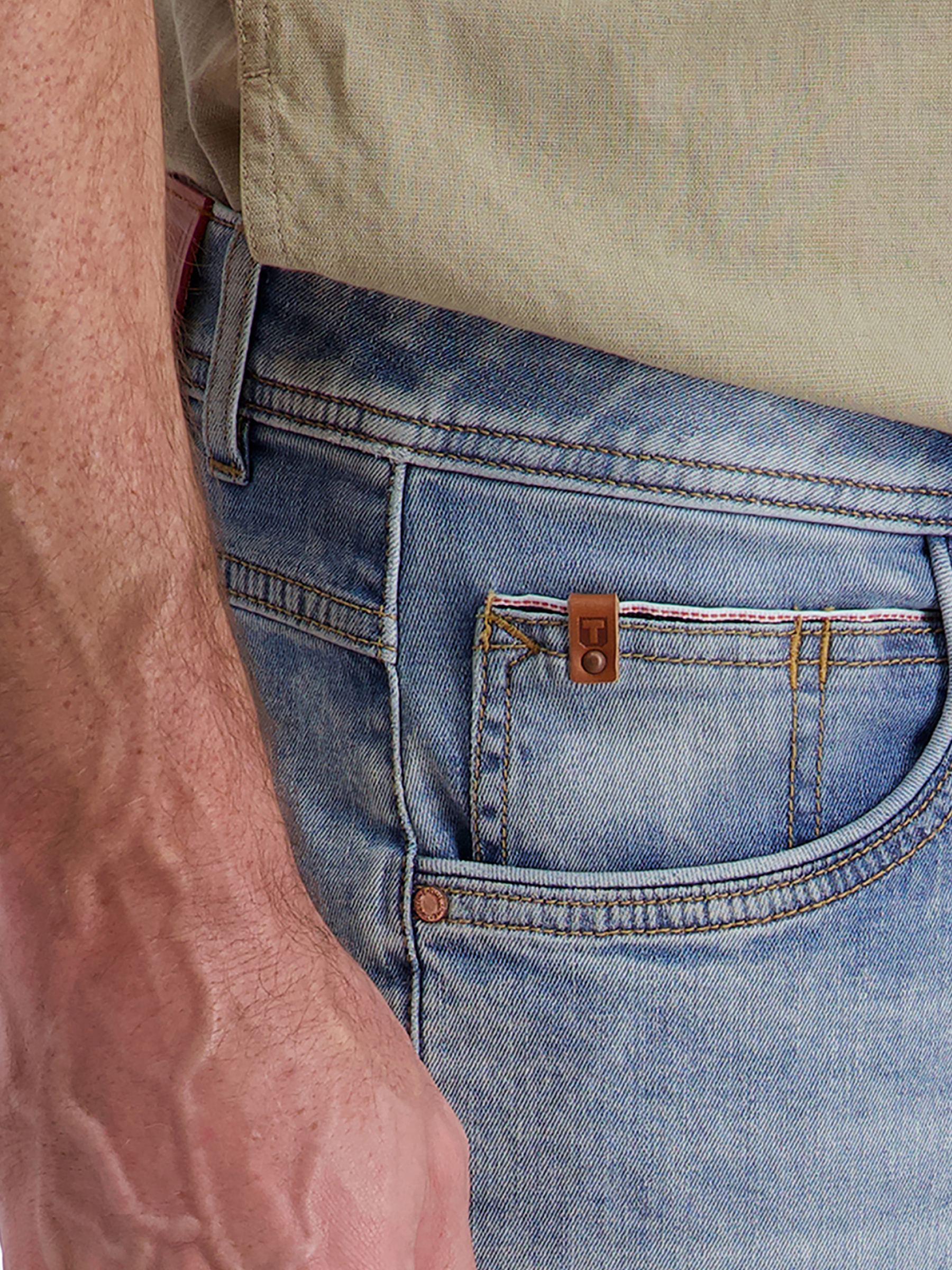 Jeansshorts Slim Fit umgeschlagener Saum Reißverschluss Jeansshorts Slim Fit umgeschlagener Saum Reißverschluss