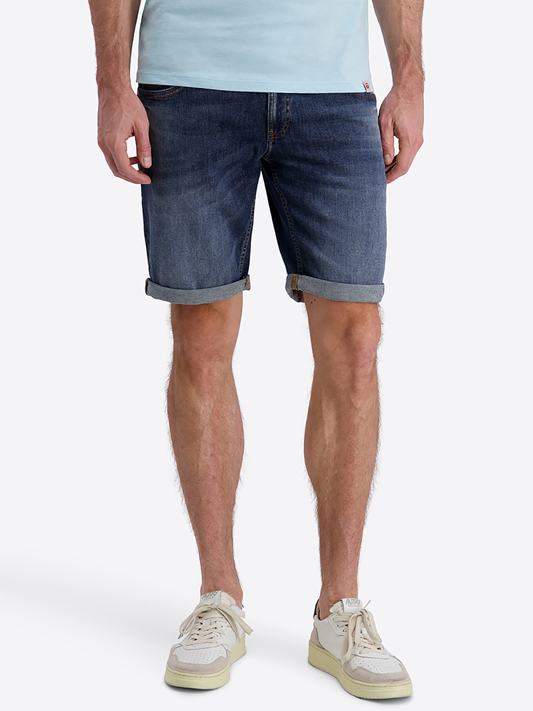 Jeansshorts Slim Fit umgeschlagener Saum Reißverschluss Jeansshorts Slim Fit umgeschlagener Saum Reißverschluss