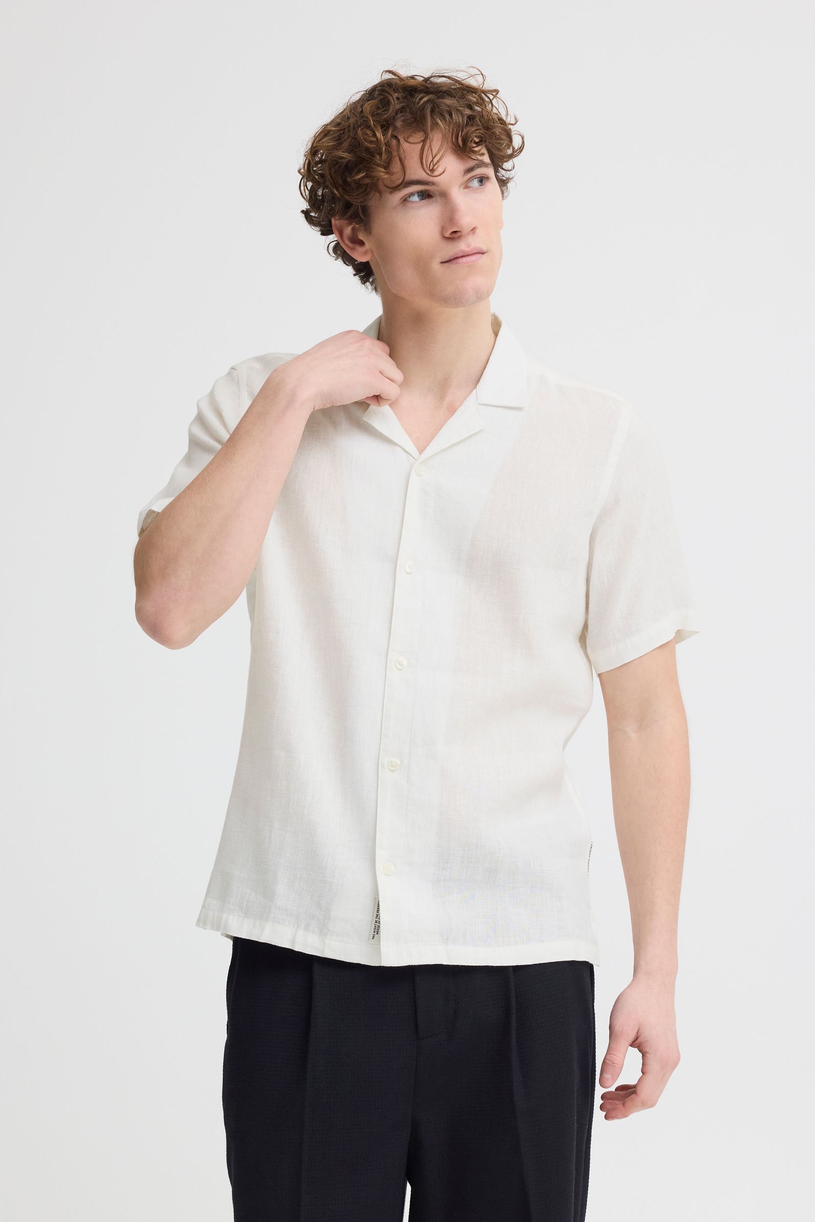Bequemes Kurzarmshirt Knopfleiste Einfarbig V-Ausschnitt Bequemes Kurzarmshirt Knopfleiste Einfarbig V-Ausschnitt