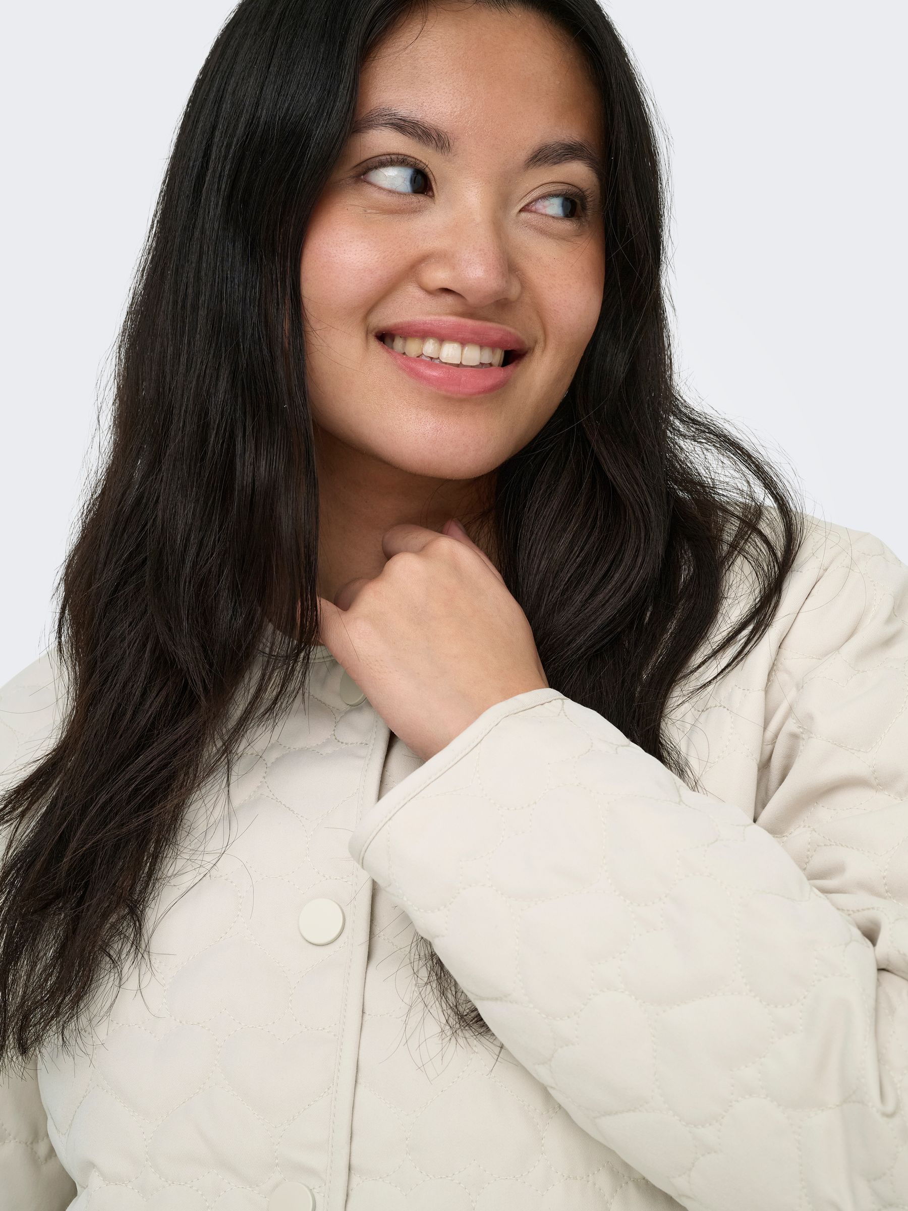 15366265_4986910_3.jpg Übergangsjacke Rundhals Knopfleiste Eingrifftaschen