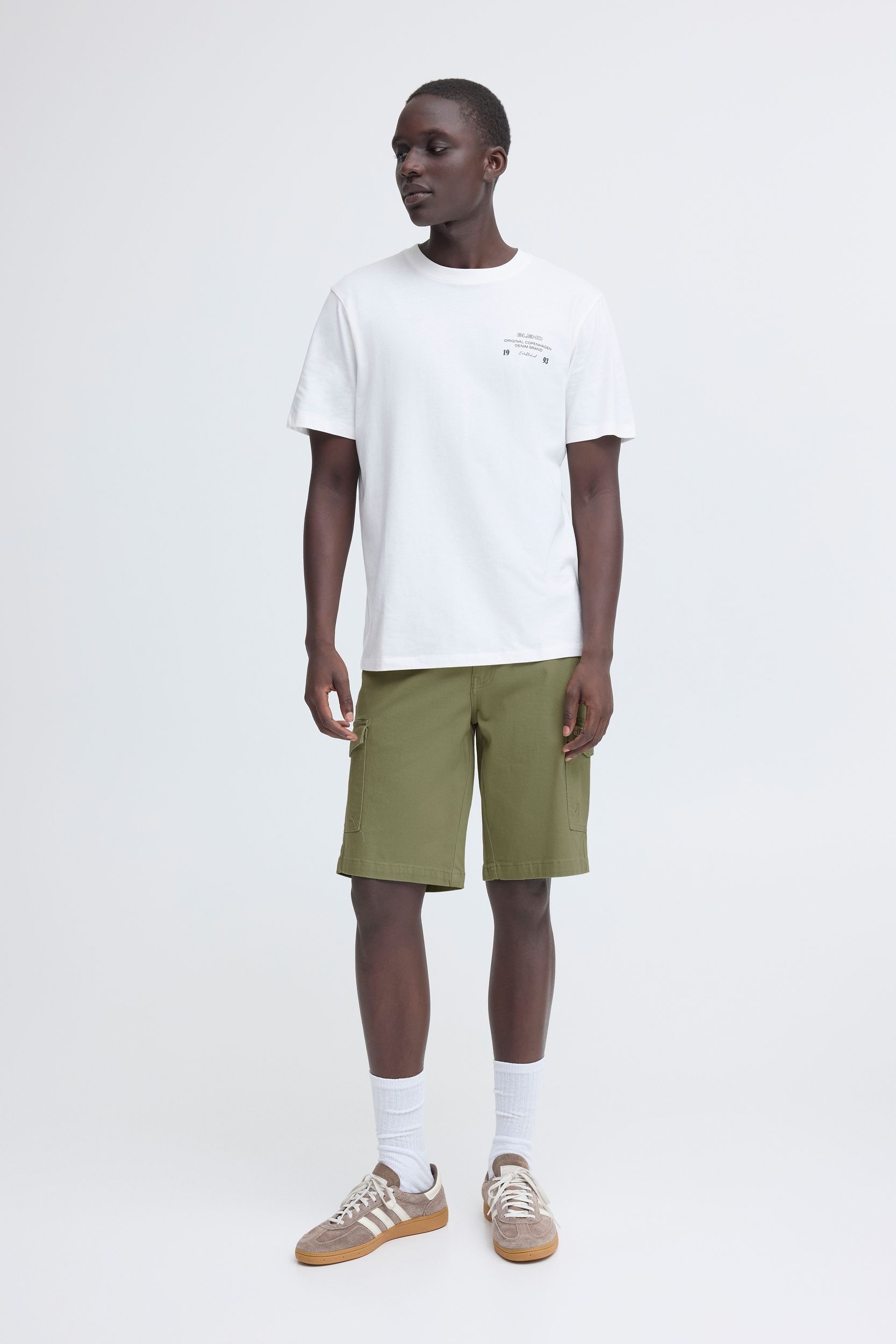 20720260-170115_170115_5.jpg Cargoshorts Regular Fit Reißverschluss Seitentaschen