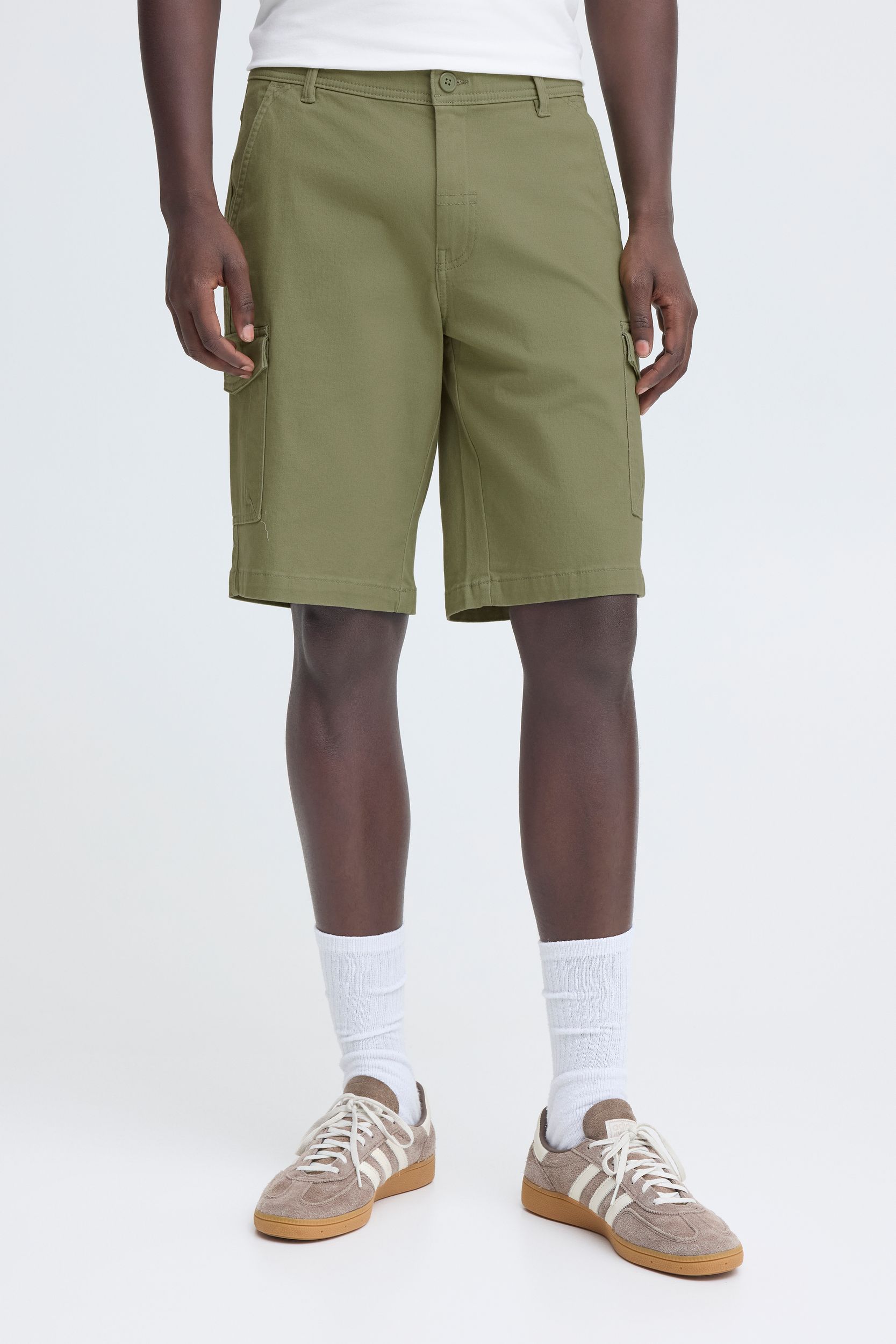 20720260-170115_170115_6.jpg Cargoshorts Regular Fit Reißverschluss Seitentaschen