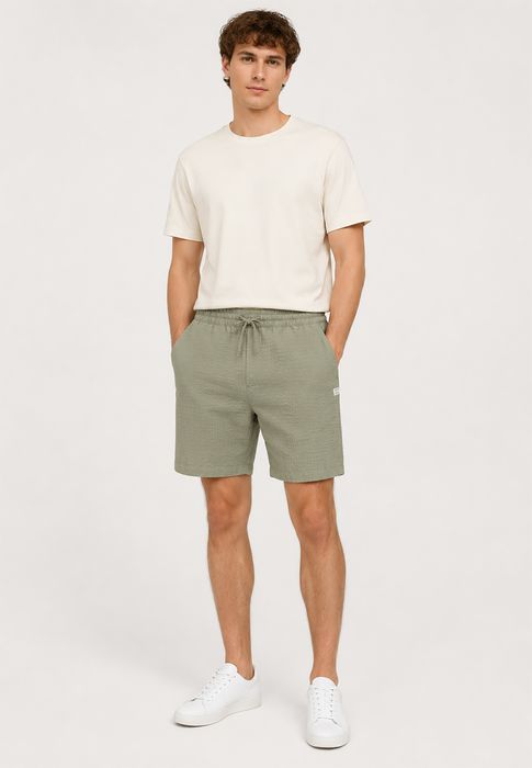 Sublevel Sublevel Einfarbige Shorts Eingrifftaschen Elastischer Bund – Grün, Bild 3