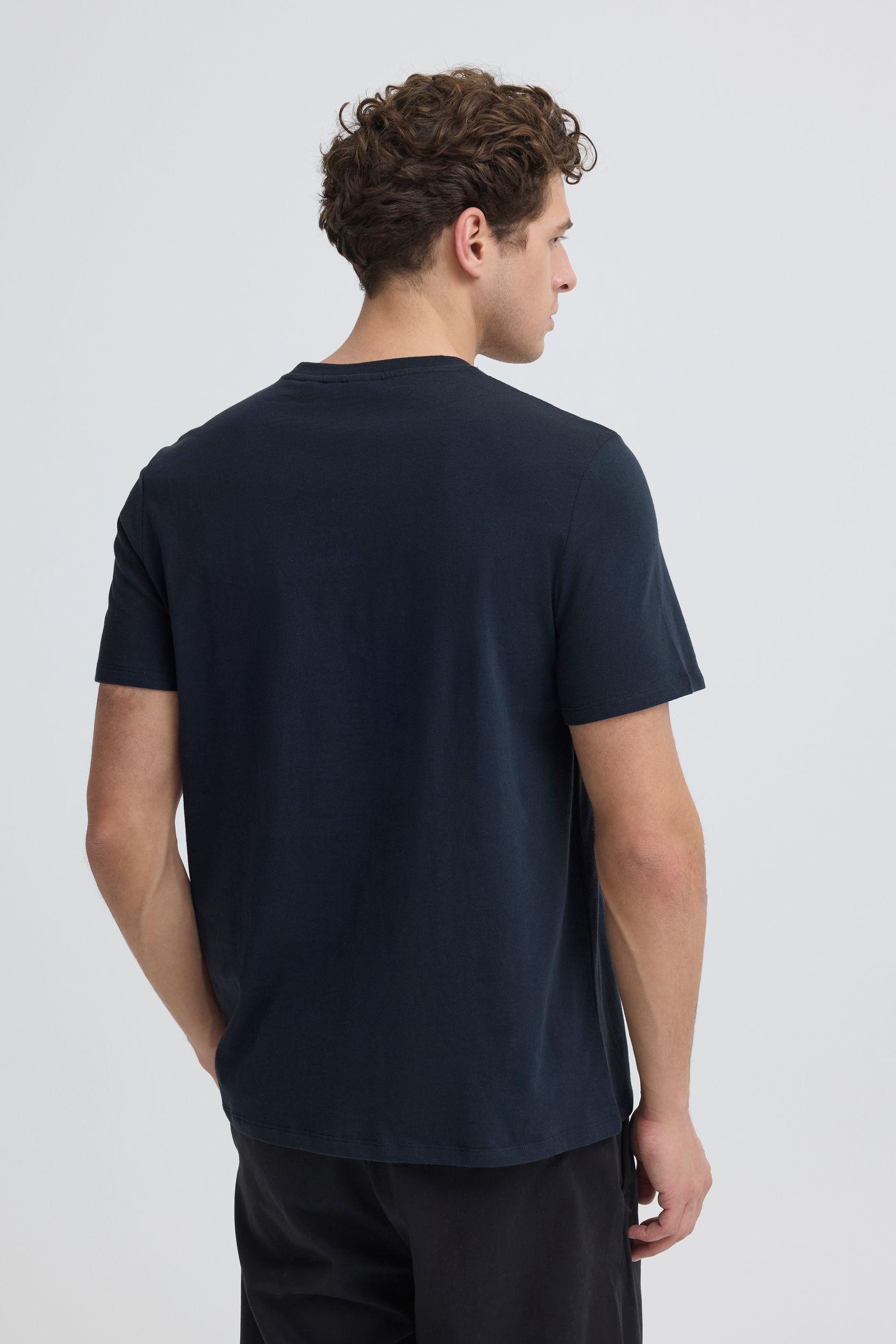 20506356_194013_550.jpg Kurzarm T-Shirt Stickerei Rundhalsausschnitt Regular Fit