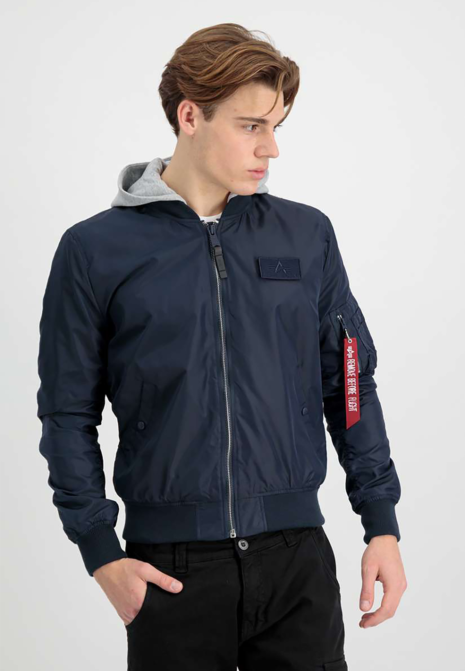 Alpha Industries Alpha Industries Stillvolle Bomberjacke Reißverschluss – Blau, Bild 1
