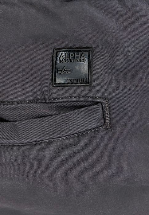Alpha Industries Cargoshorts Regular Fit Kordelzug Pattentaschen Gummibund – Grau, Bild 3