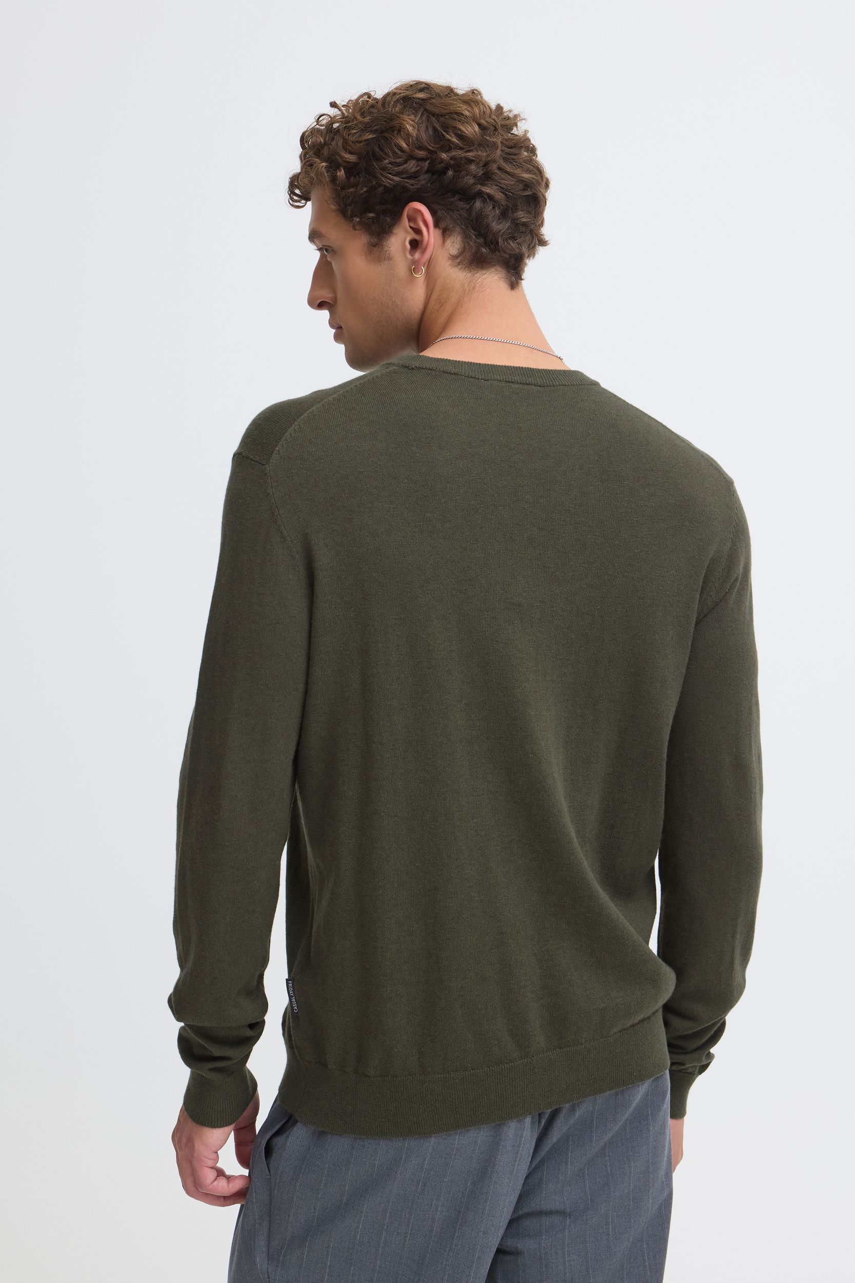 20505603_900009742_550.jpg Unifarbener Strickpullover Rundhalsausschnitt Langarm