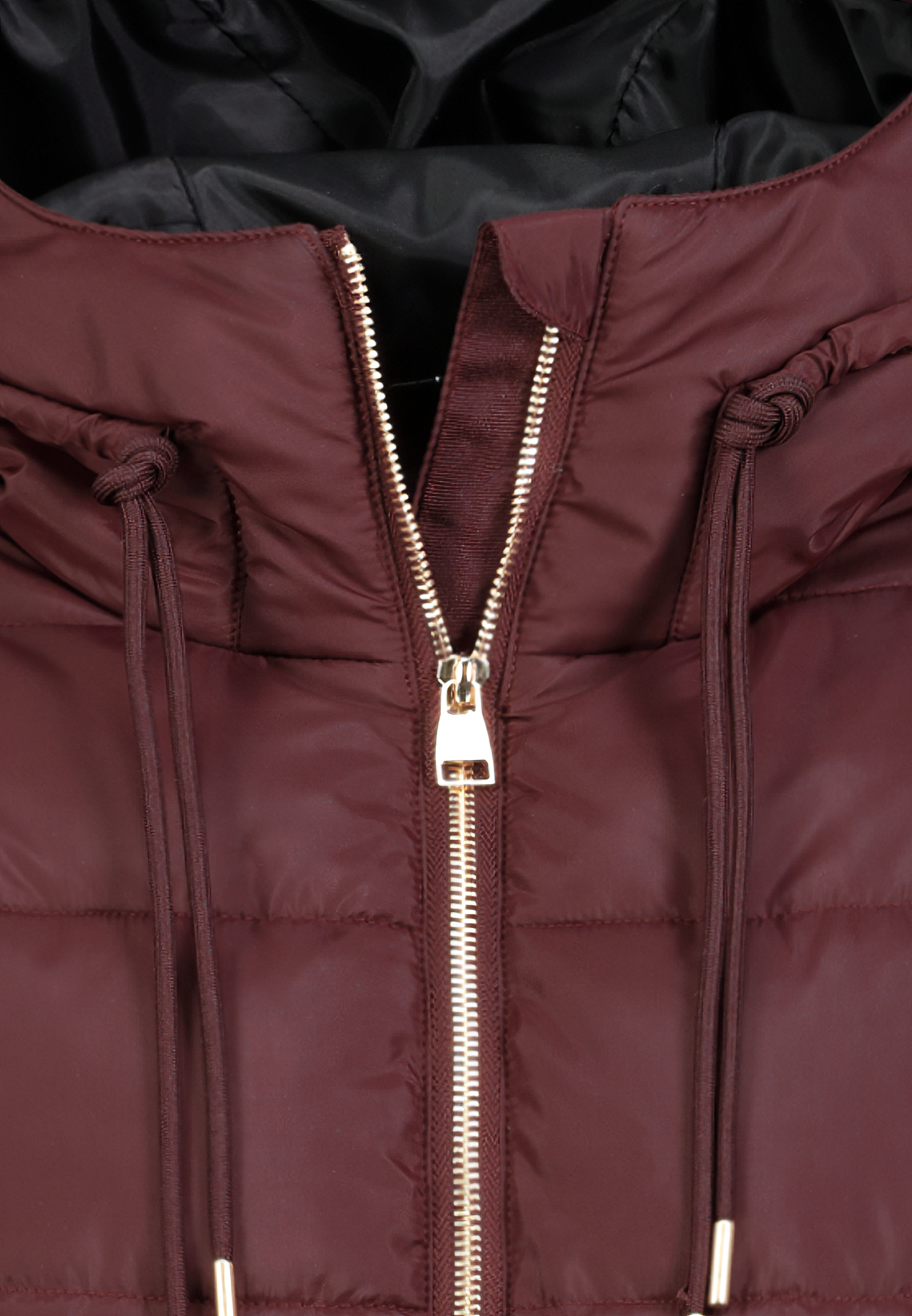 D51160XC44542C5_15400_D1.jpg Hochwertige Steppjacke Kapuze Reißverschlussdetails
