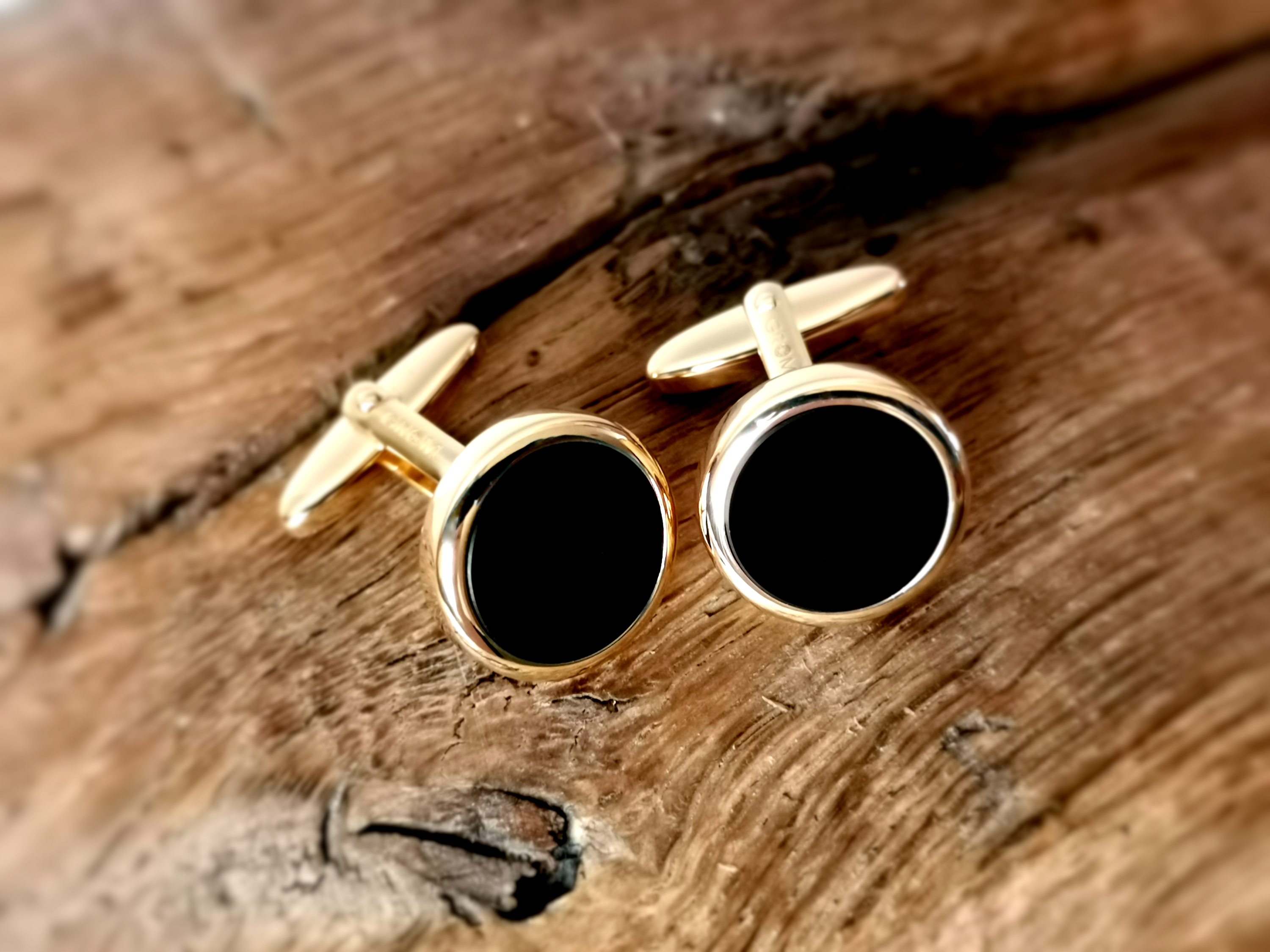 Grom Schmuck Manschettenknöpfe "Prestigious I" Onyx vergoldet Grom Schmuck Manschettenknöpfe "Prestigious I" Onyx vergoldet
