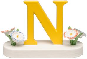 Buchstabe N, mit Blumen 634/23/N von Wendt & Kühn Buchstabe N, mit Blumen 634/23/N von Wendt & Kühn