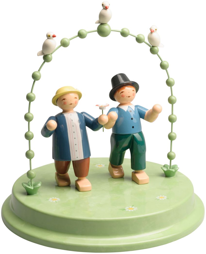 Wendt und Kühn Liebespaar im Bogen mit drei Täubchen, zwei Herren 5407/3-2 Wendt und Kühn Liebespaar im Bogen mit drei Täubchen, zwei Herren 5407/3-2