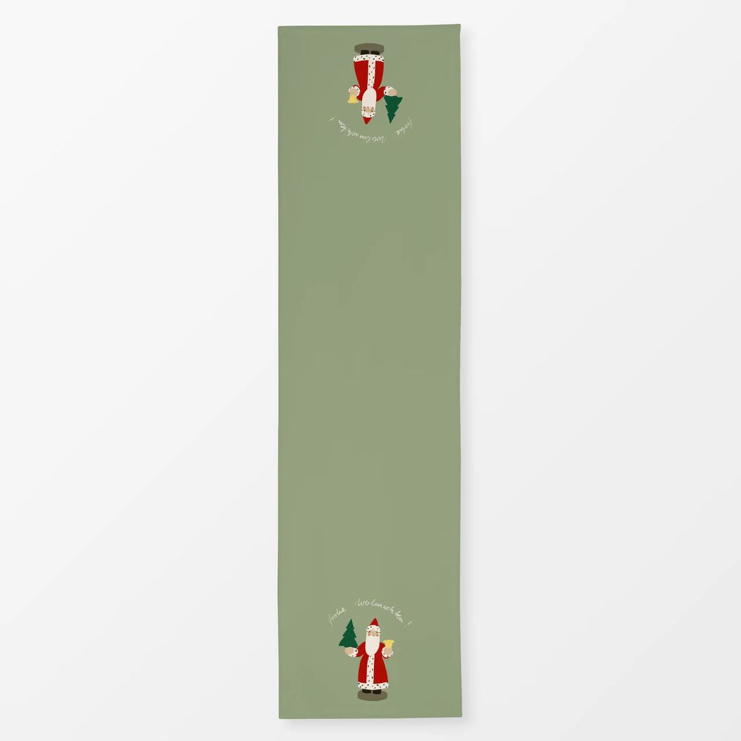 Tischläufer Weihnachtsmann Typo Grün mit Wendt und Kühn Muster Tischläufer Weihnachtsmann Typo Grün 40x150 cm, aus Polyester Canvas mit Wendt und Kühn Muster