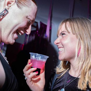 Himmi-Bomb-trinken.jpg