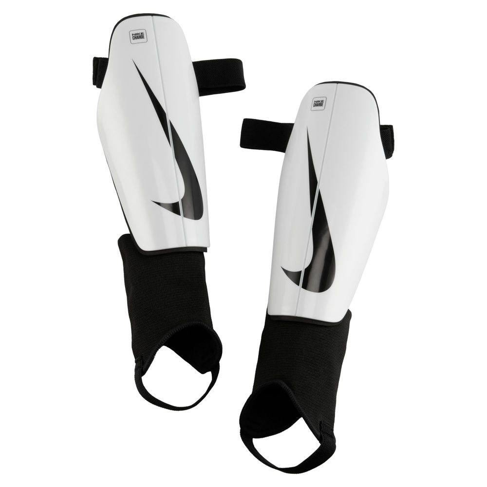 Nike Charge Fußball-Schienbeinschoner