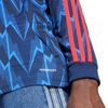 ADIJI9525-000_5.jpg ADIJI9525-000_5.jpg