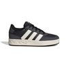 ADIJP9929-000.jpg