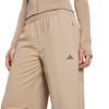 ADIJW5277-000_4.jpg ADIJW5277-000_4.jpg