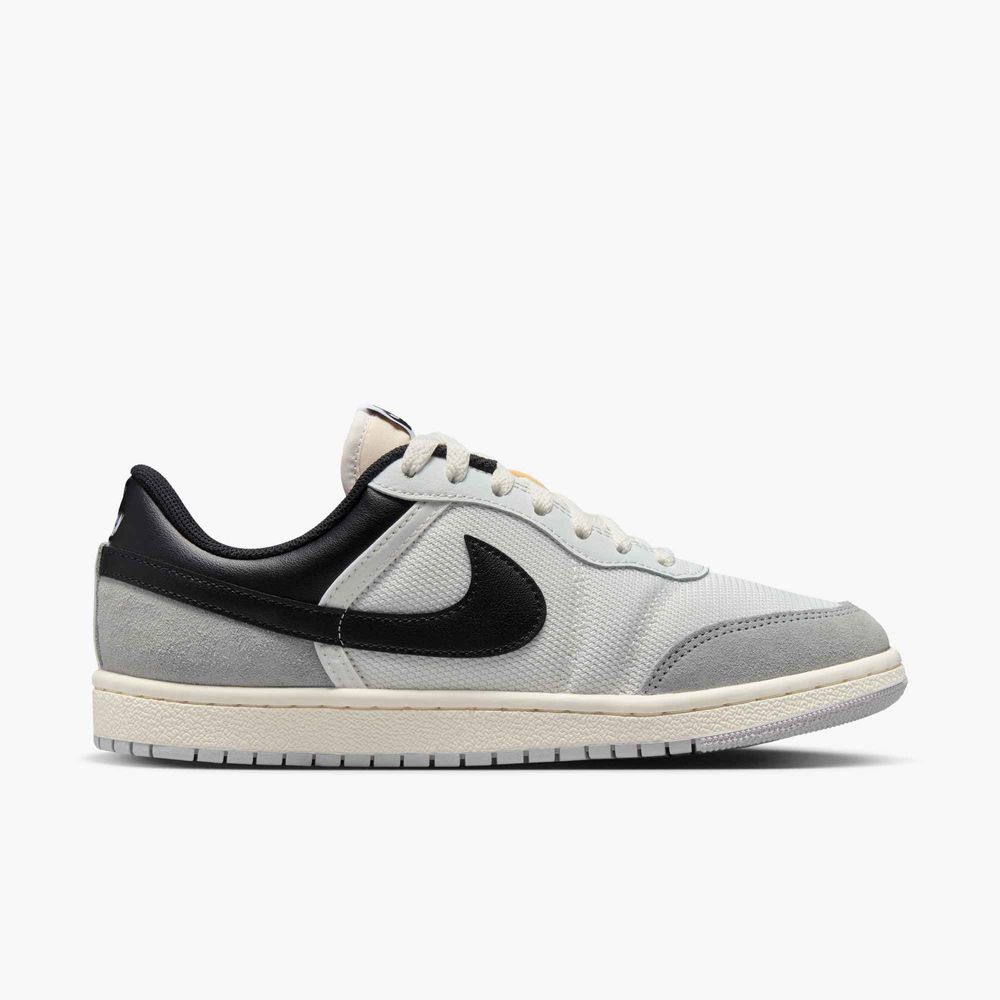 Nike Wmns Air Jordan Skyline Low - summit white/black-lt smoke grey-sa
