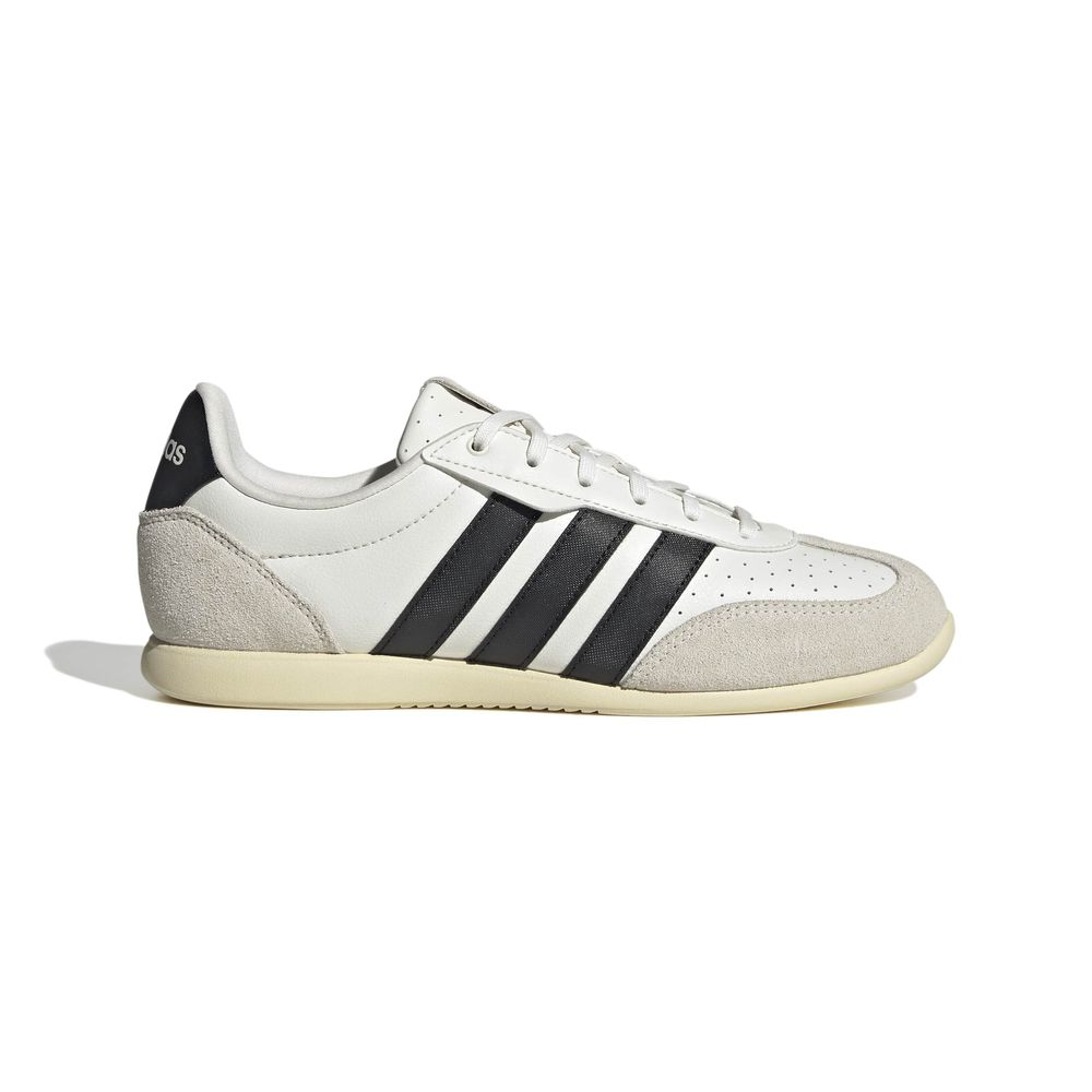 adidas Barreda Lo - cwhite/cblack/warvan