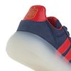 ADIHQ9464-000_6.jpg ADIHQ9464-000_6.jpg