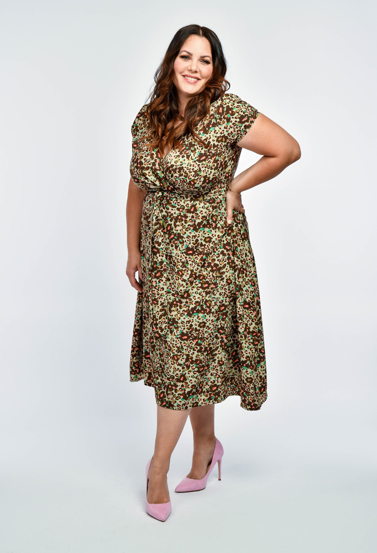 Kleid in Wickeloptik  Leomuster