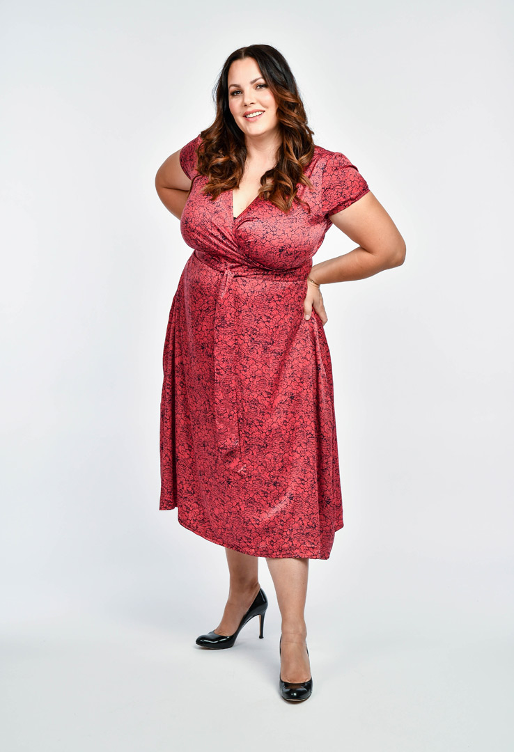 Kleid in Wickeloptik rot