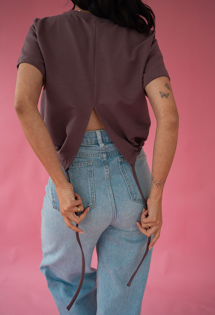 Basic Shirt mit Saum zum Binden 