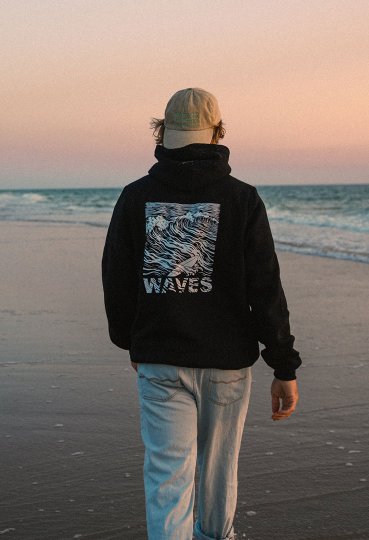 Hoodie "Waves" in Black