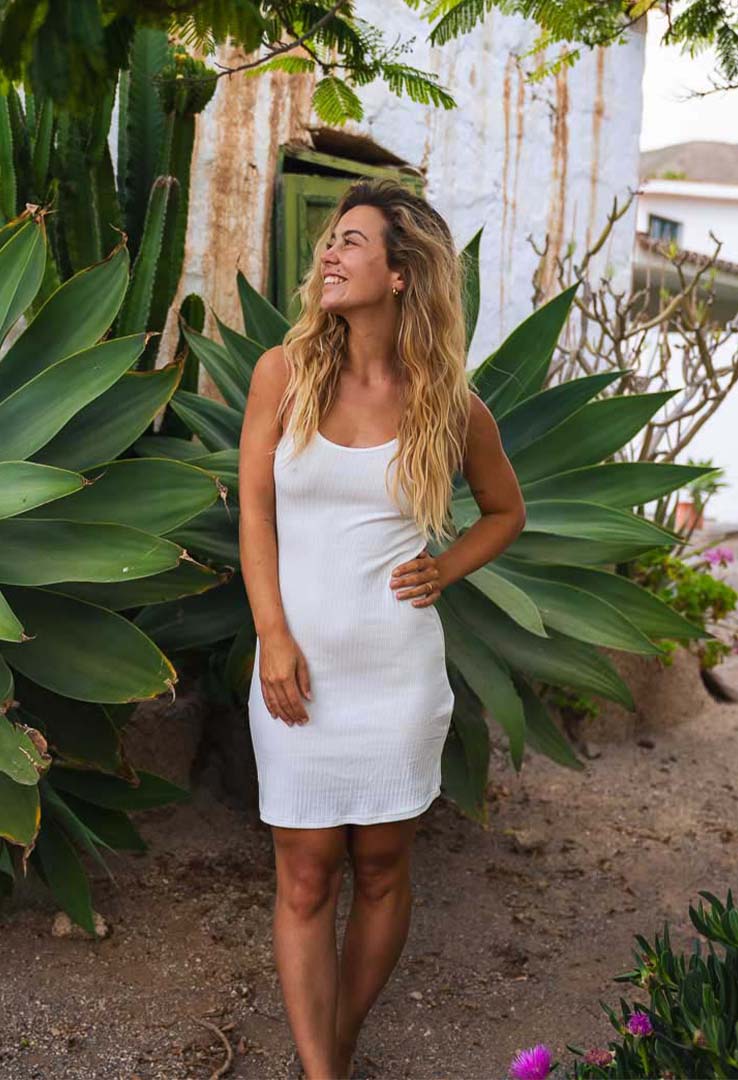 Island Basic Dress