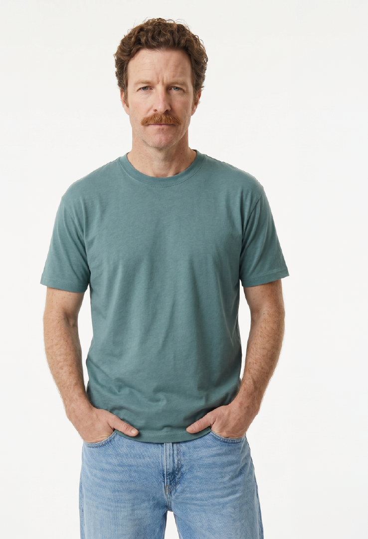 Basic Shirt – LEAD