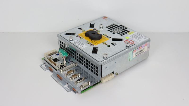 Siemens SINUMERIK 840D 6FC5210-0DA21-2AA1 – Gebraucht, Voll Funktionsfähig